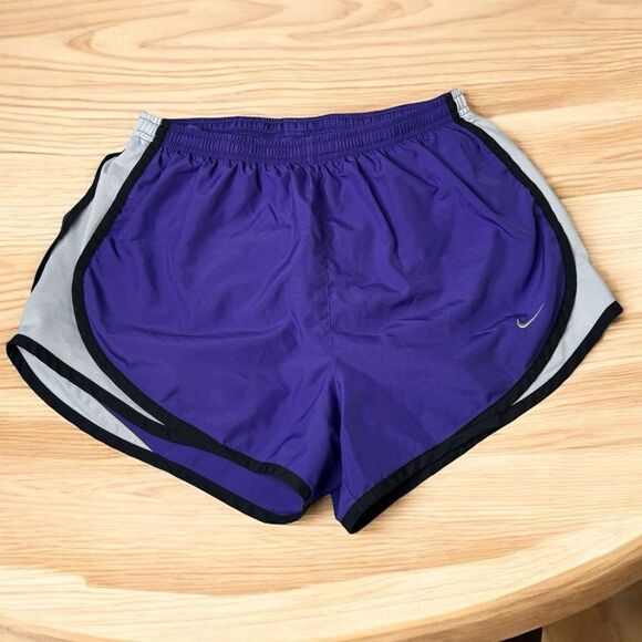 Nike Dri Fit Running Shorts (Med) - Picture 1 of 6